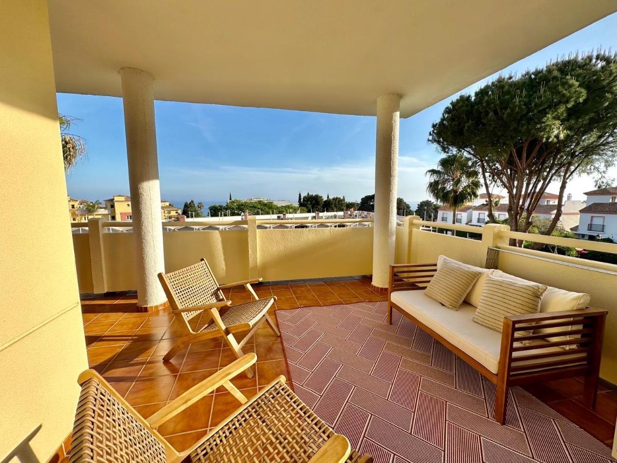 Seaview And Big Terrace Cabopino Leilighet Marbella Eksteriør bilde