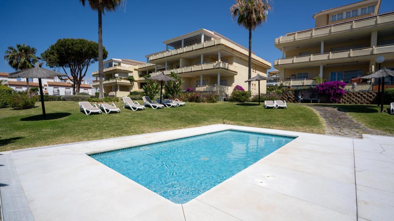 Seaview And Big Terrace Cabopino Leilighet Marbella Eksteriør bilde