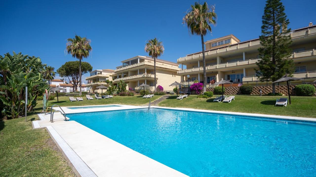 Seaview And Big Terrace Cabopino Leilighet Marbella Eksteriør bilde