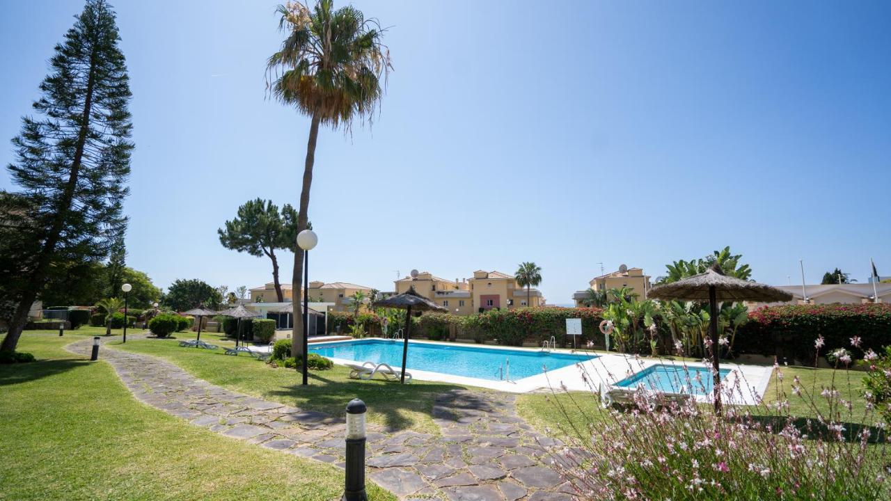 Seaview And Big Terrace Cabopino Leilighet Marbella Eksteriør bilde